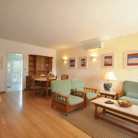 Modern, Comfortable And Well Equipped Private Pool Villa *