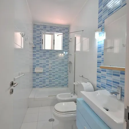 Modern, Comfortable And Well Equipped Private Pool Villa *