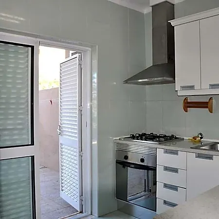 Villa Stylish And Well-equipped, Private Pool, Close To Amenities, Free Ac Wifi