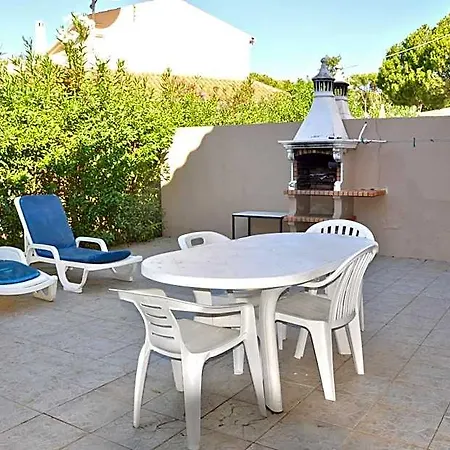 Stylish And Well-equipped, Private Pool, Close To Amenities, Free Ac Wifi *