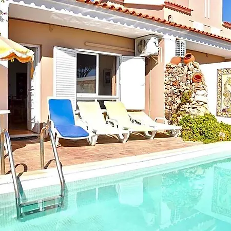 Stylish And Well-equipped, Private Pool, Close To Amenities, Free Ac Wifi *