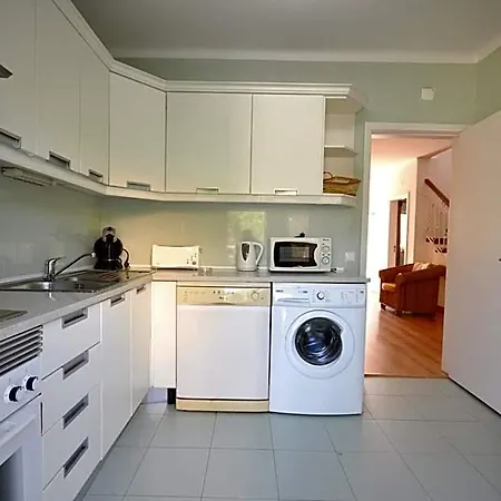 Stylish And Well-equipped, Private Pool, Close To Amenities, Free Ac Wifi Villa *
