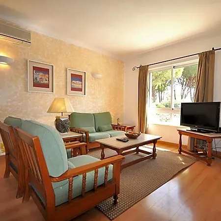 Villa Stylish And Well-equipped, Private Pool, Close To Amenities, Free Ac Wifi Vilamoura