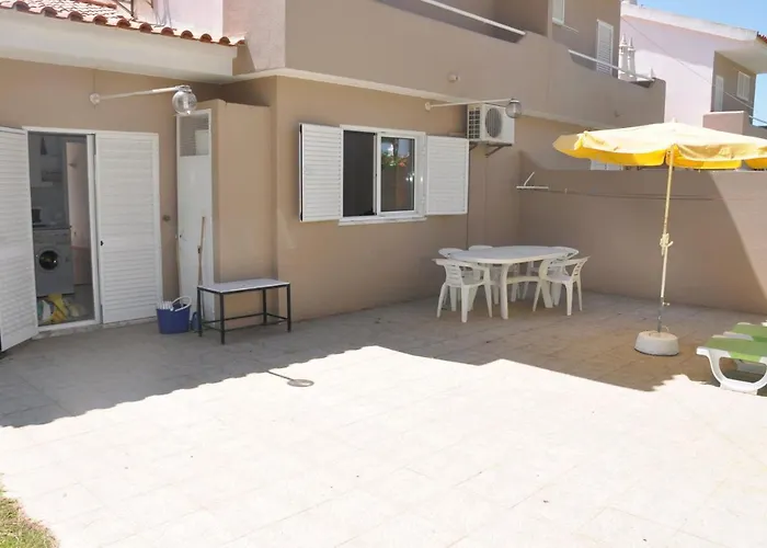 Stylish And Well-equipped, Private Pool, Close To Amenities, Free Ac Wifi Villa